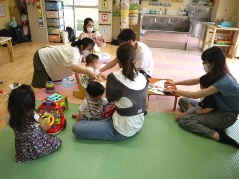 ひろば　室内